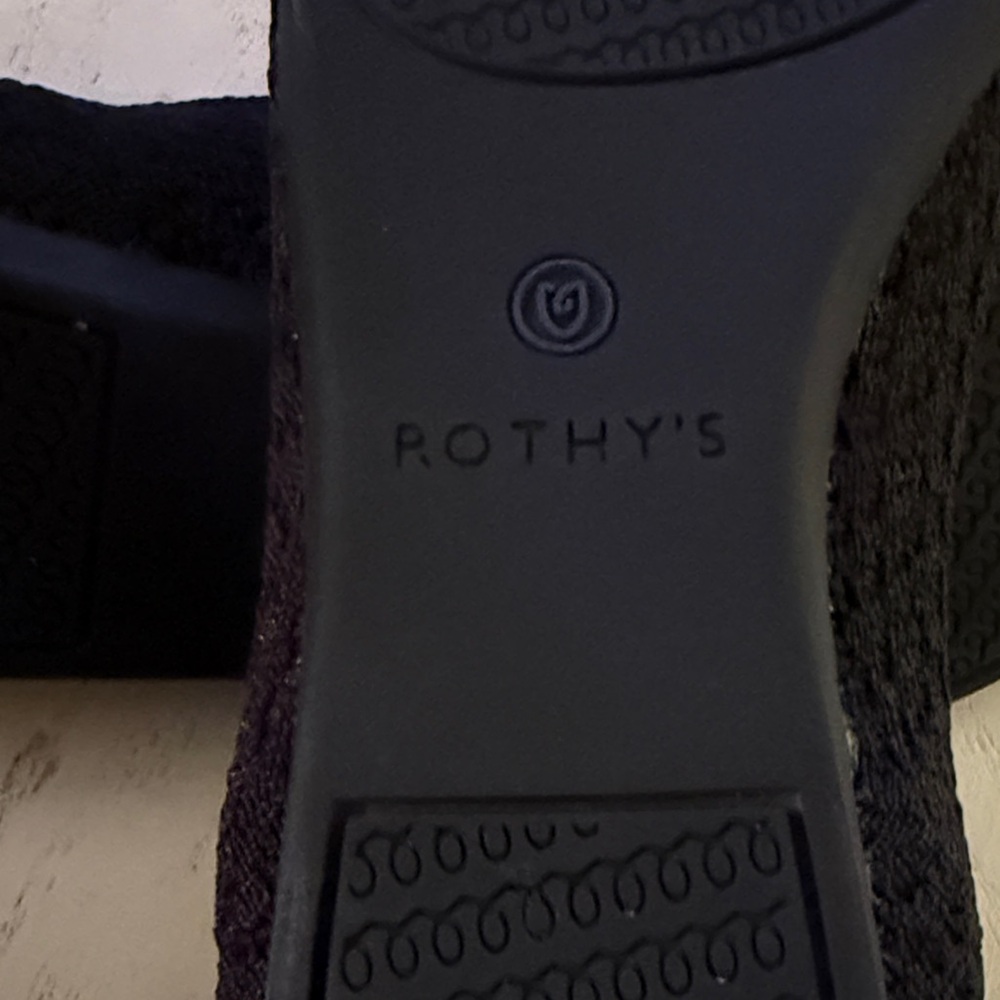 Rothy’s “The Point” Black Women's Ballet Flats honeycomb size 6 NWOT $119 - Picture 6 of 7